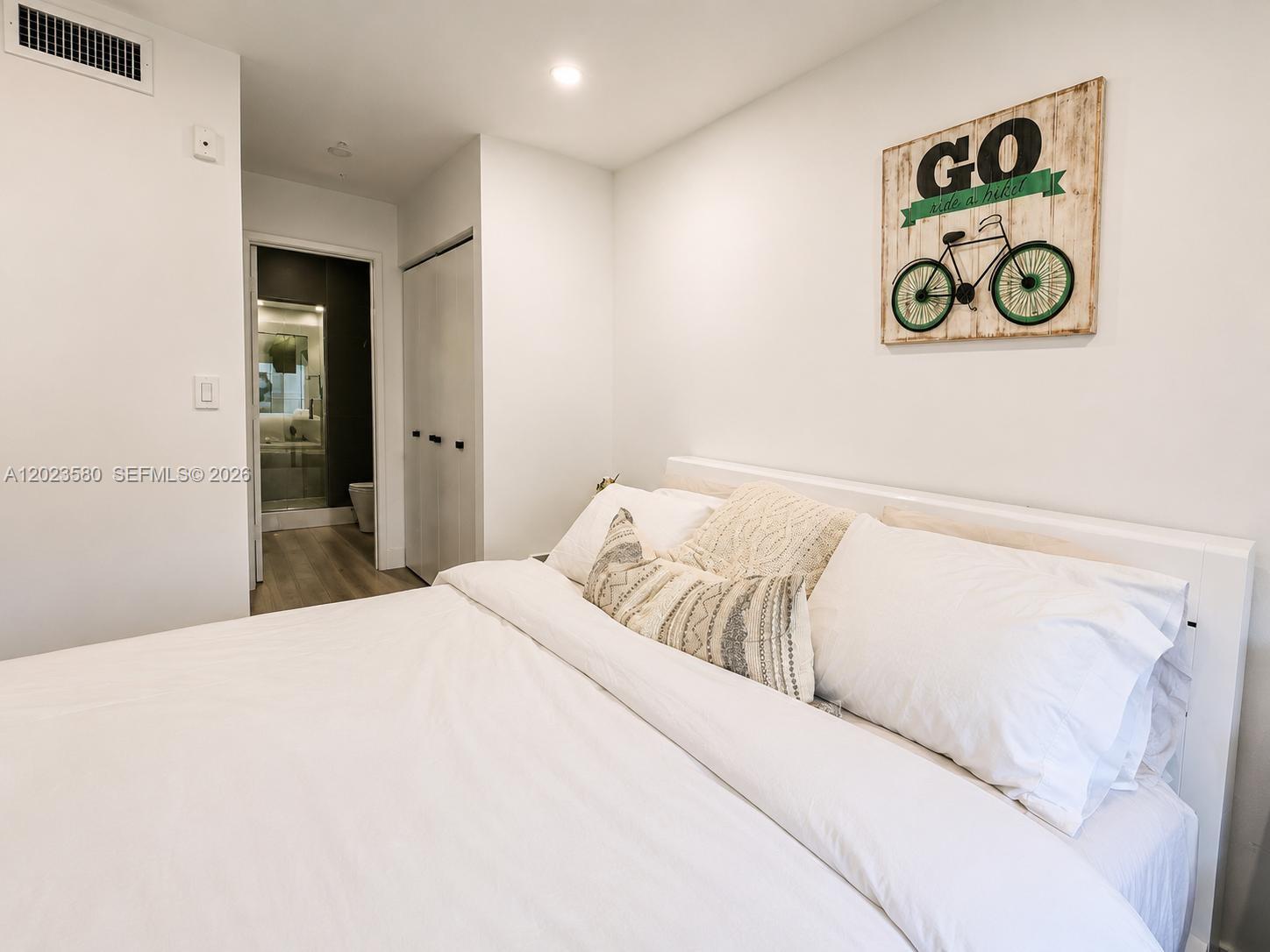 ENCLAVE AT DORAL CONDO NO - Residential Lease