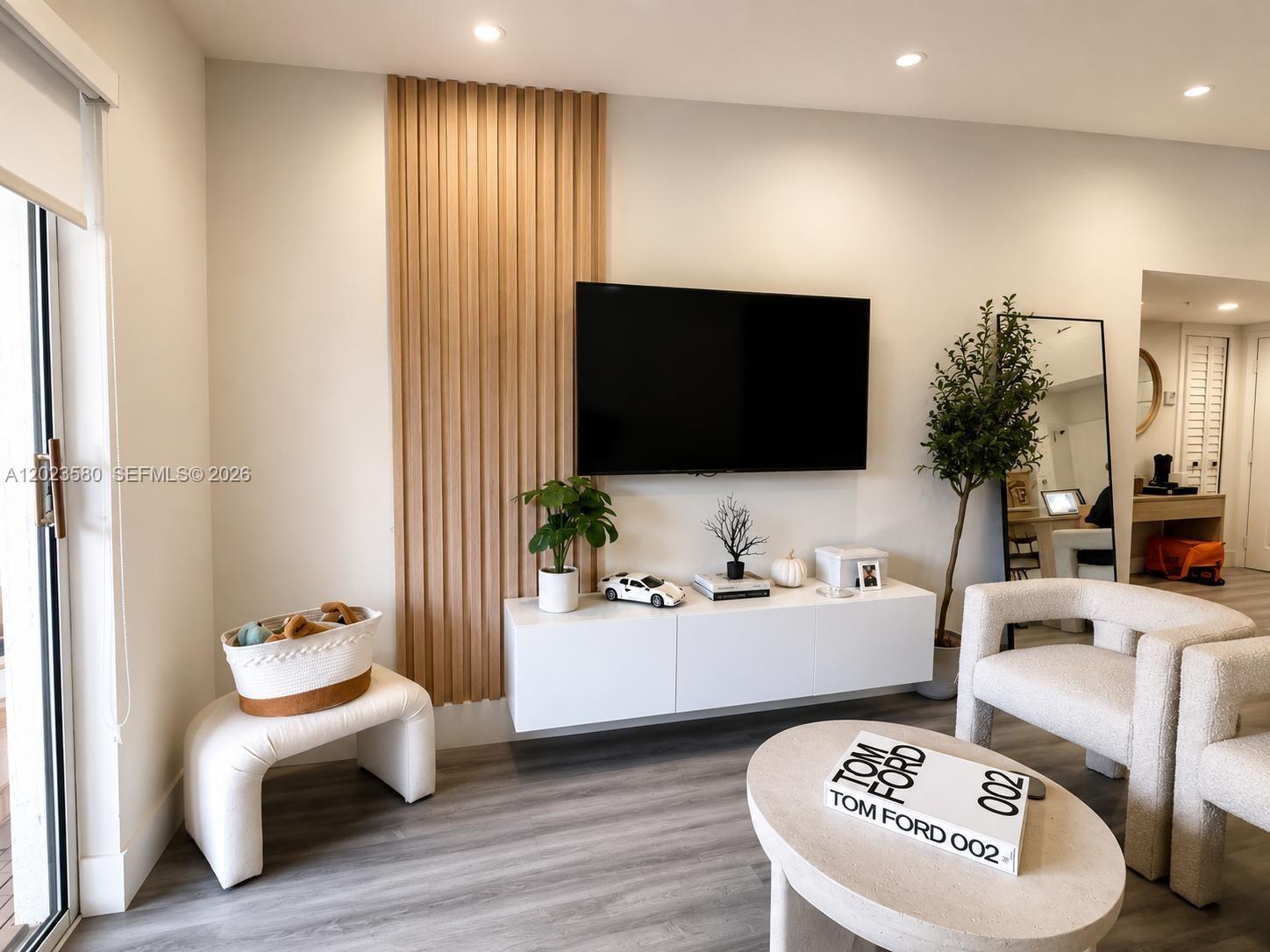 ENCLAVE AT DORAL CONDO NO - Residential Lease