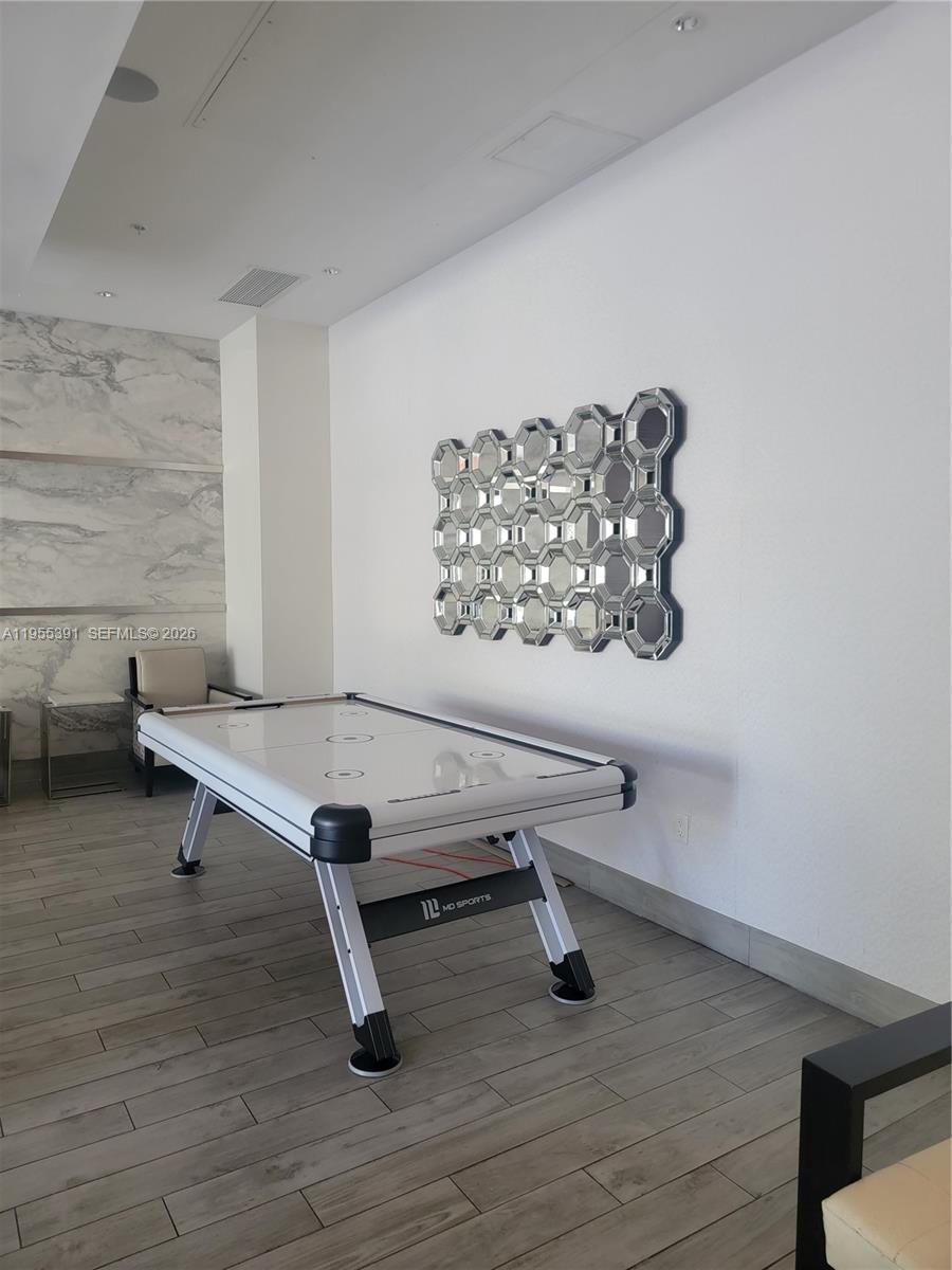 NINE AT MARY BRICKELL VIL - Residential