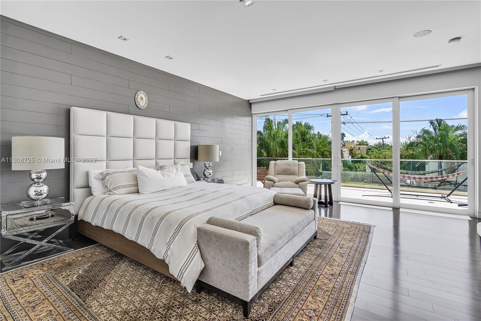 TROPICAL ISLE HOMES SUB - Residential Lease