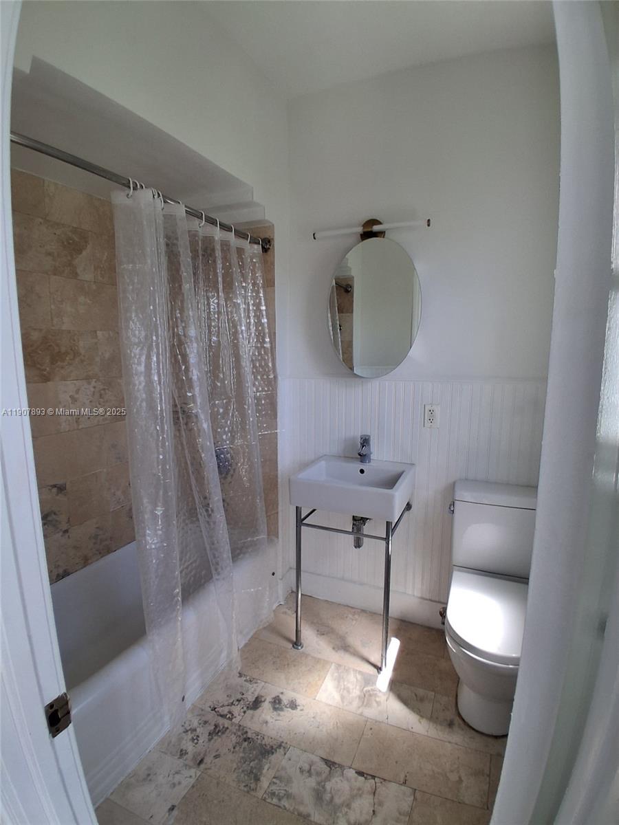 GARDEN SUB AMD PL - Residential Lease