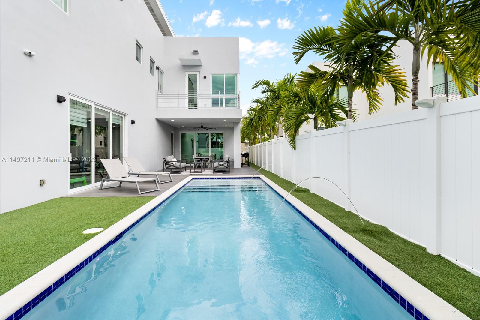 GRAND FLORIDIAN ESTATES - Residential