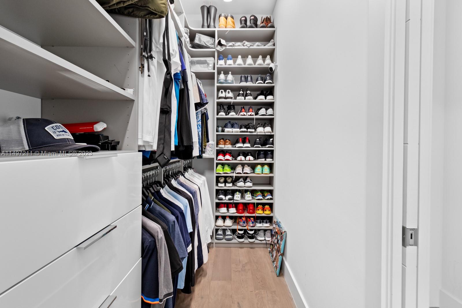 GRAND FLORIDIAN ESTATES - Residential