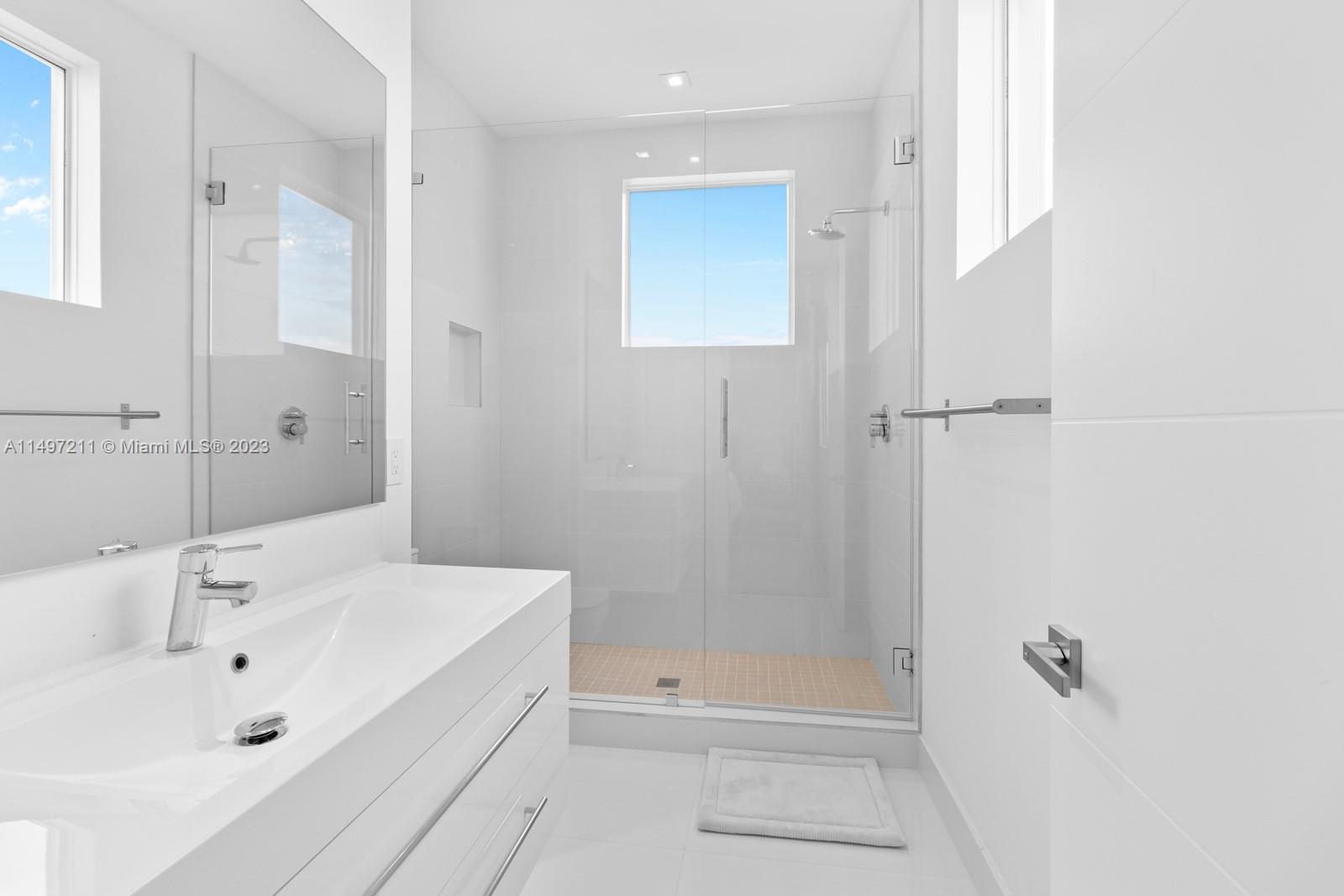 GRAND FLORIDIAN ESTATES - Residential