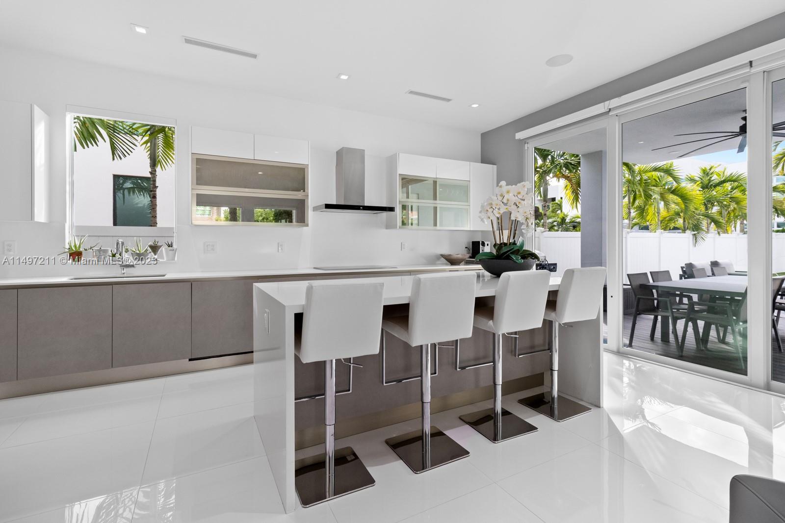 GRAND FLORIDIAN ESTATES - Residential