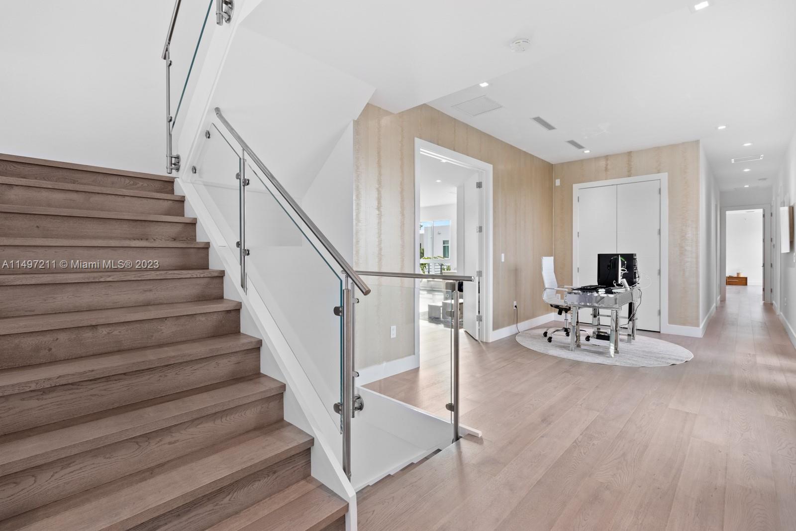 GRAND FLORIDIAN ESTATES - Residential