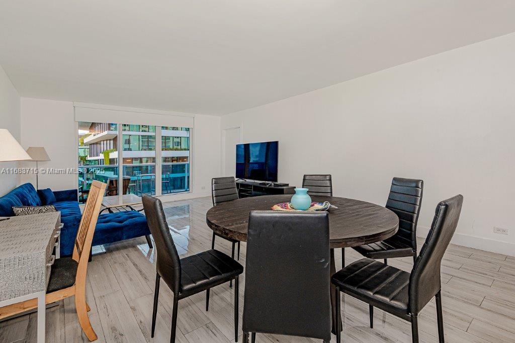 RONEY PALACE CONDO - Residential Lease