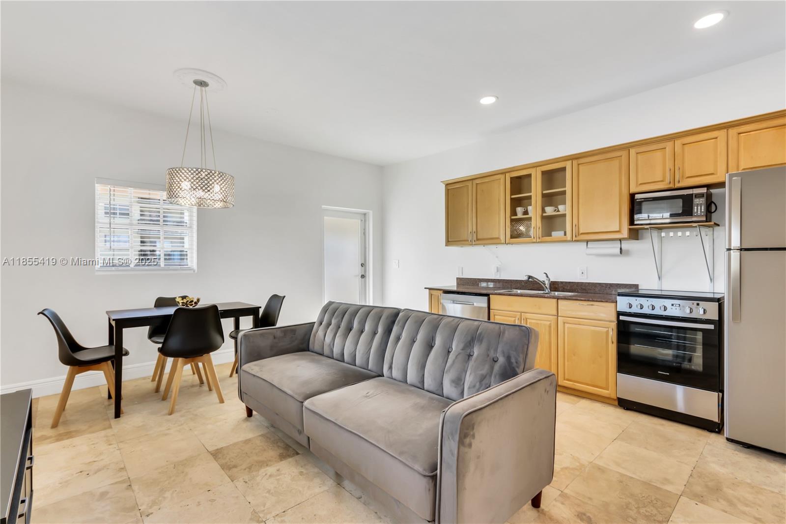 CONCOURSE CONDO - Residential