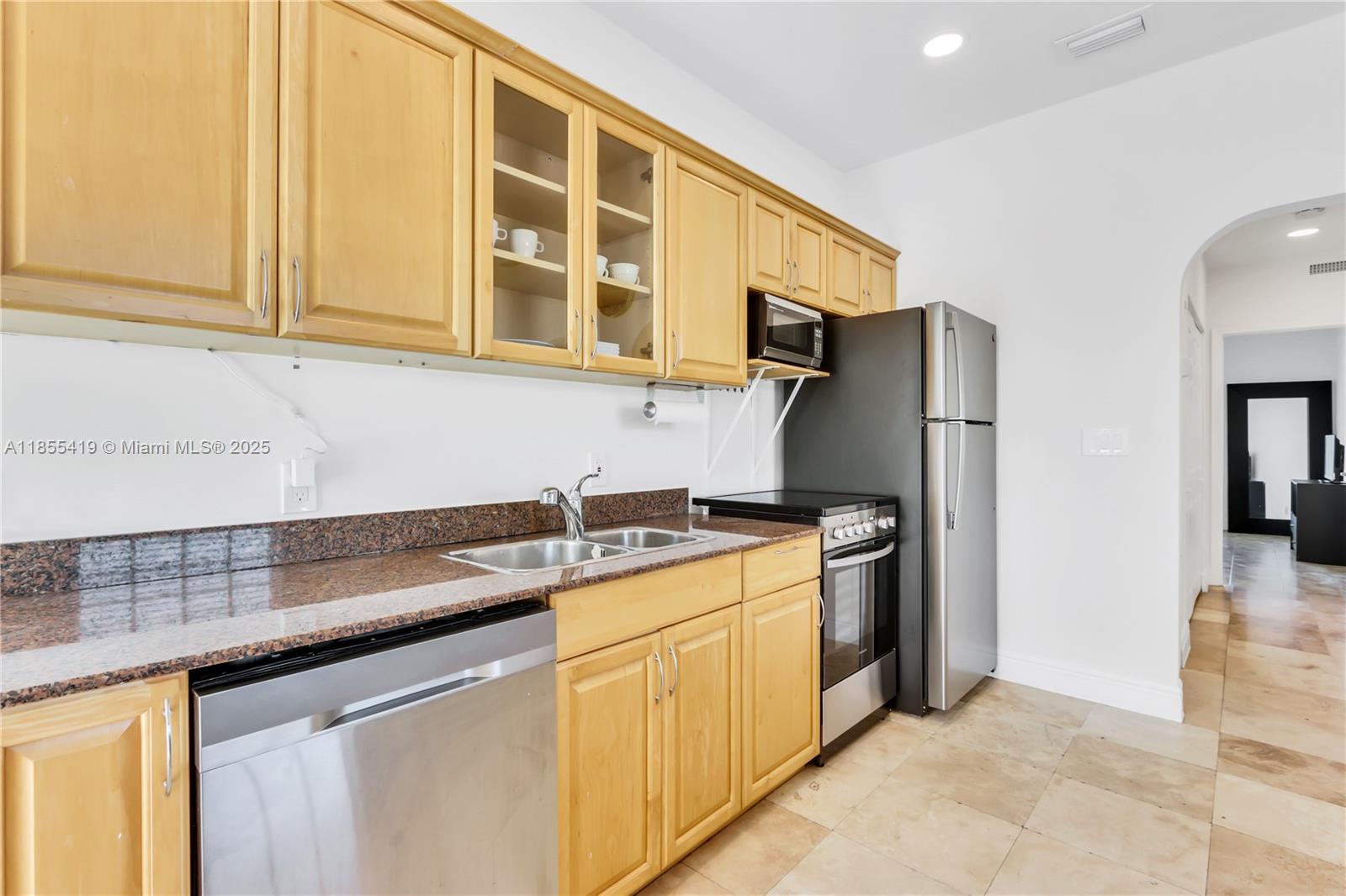 CONCOURSE CONDO - Residential