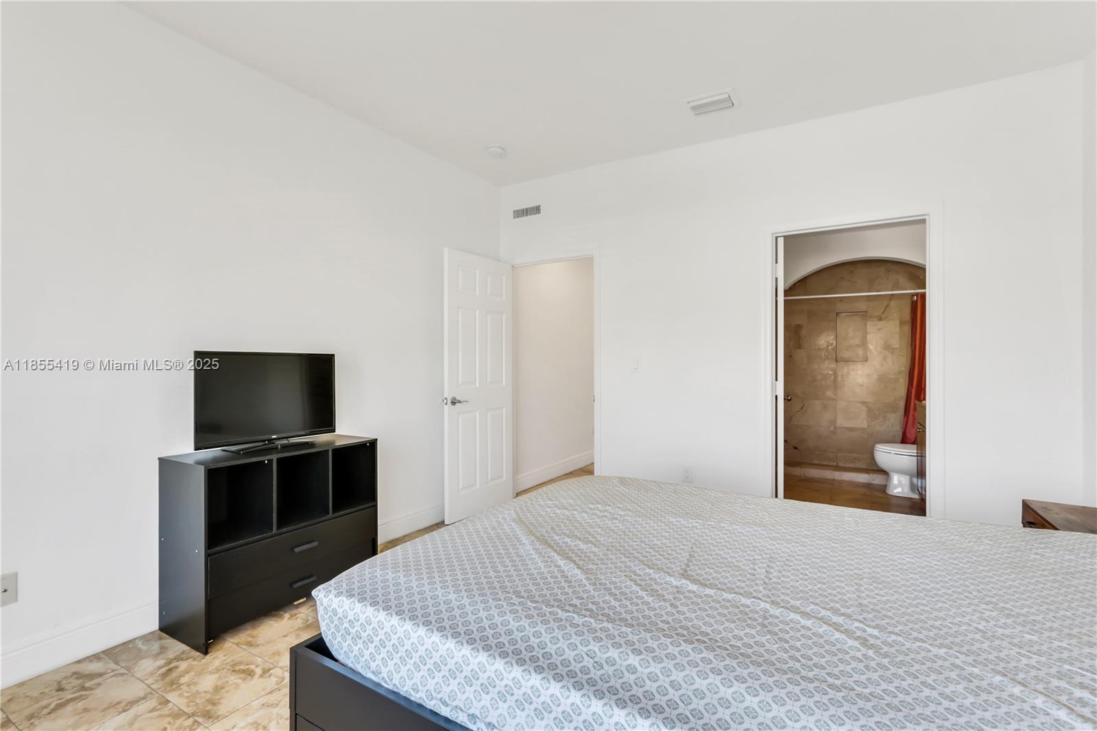 CONCOURSE CONDO - Residential