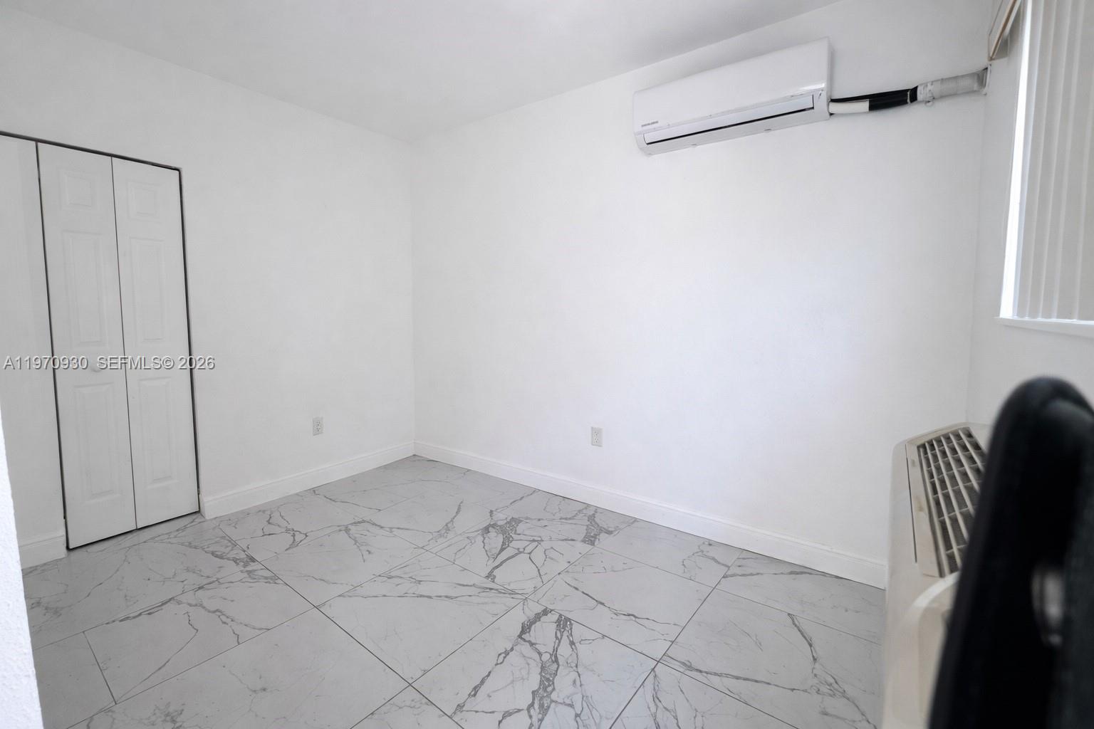 BISCAYNE BCH SUB - Residential Income