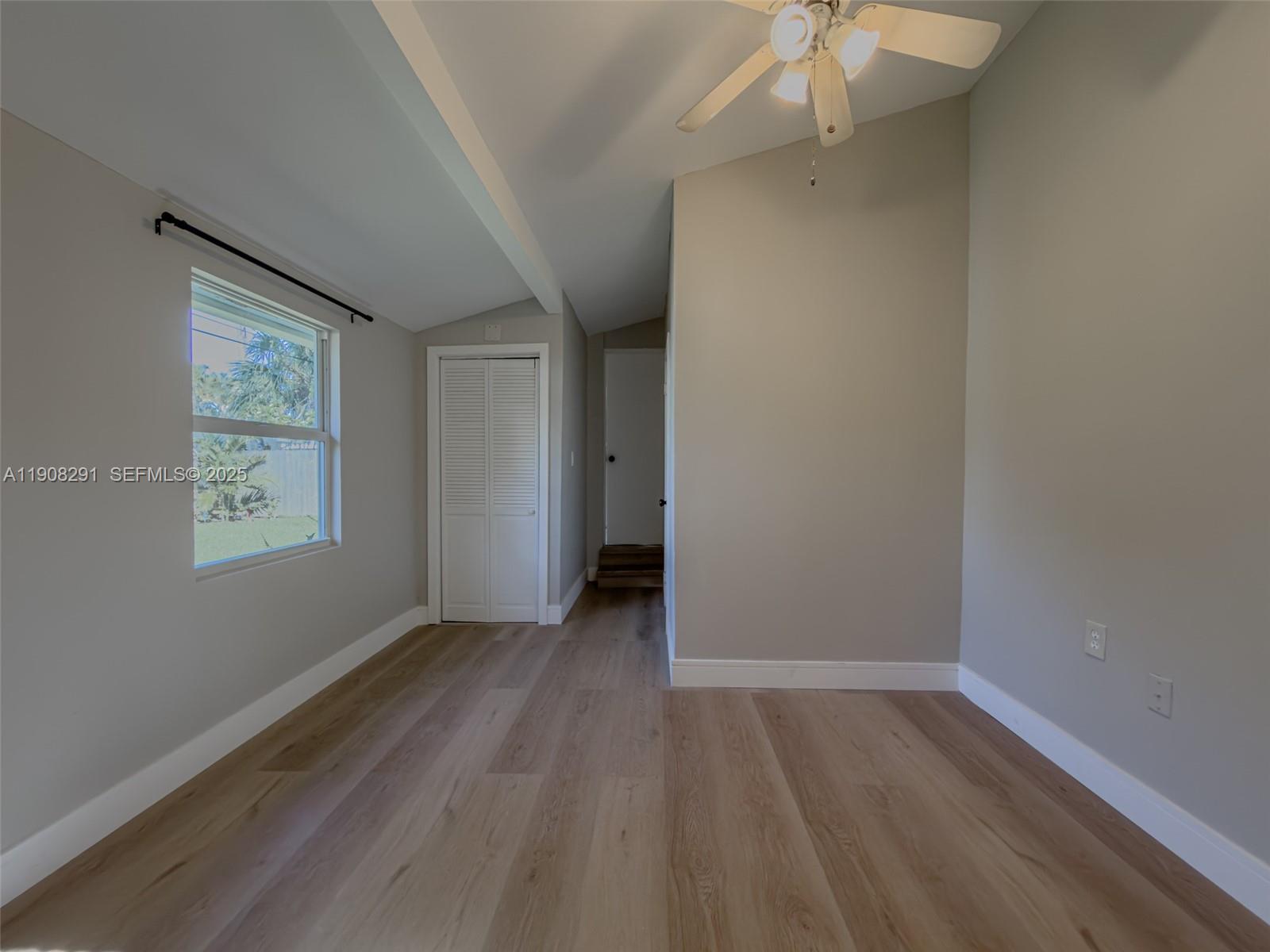 RIVERSIDE PARK - Residential