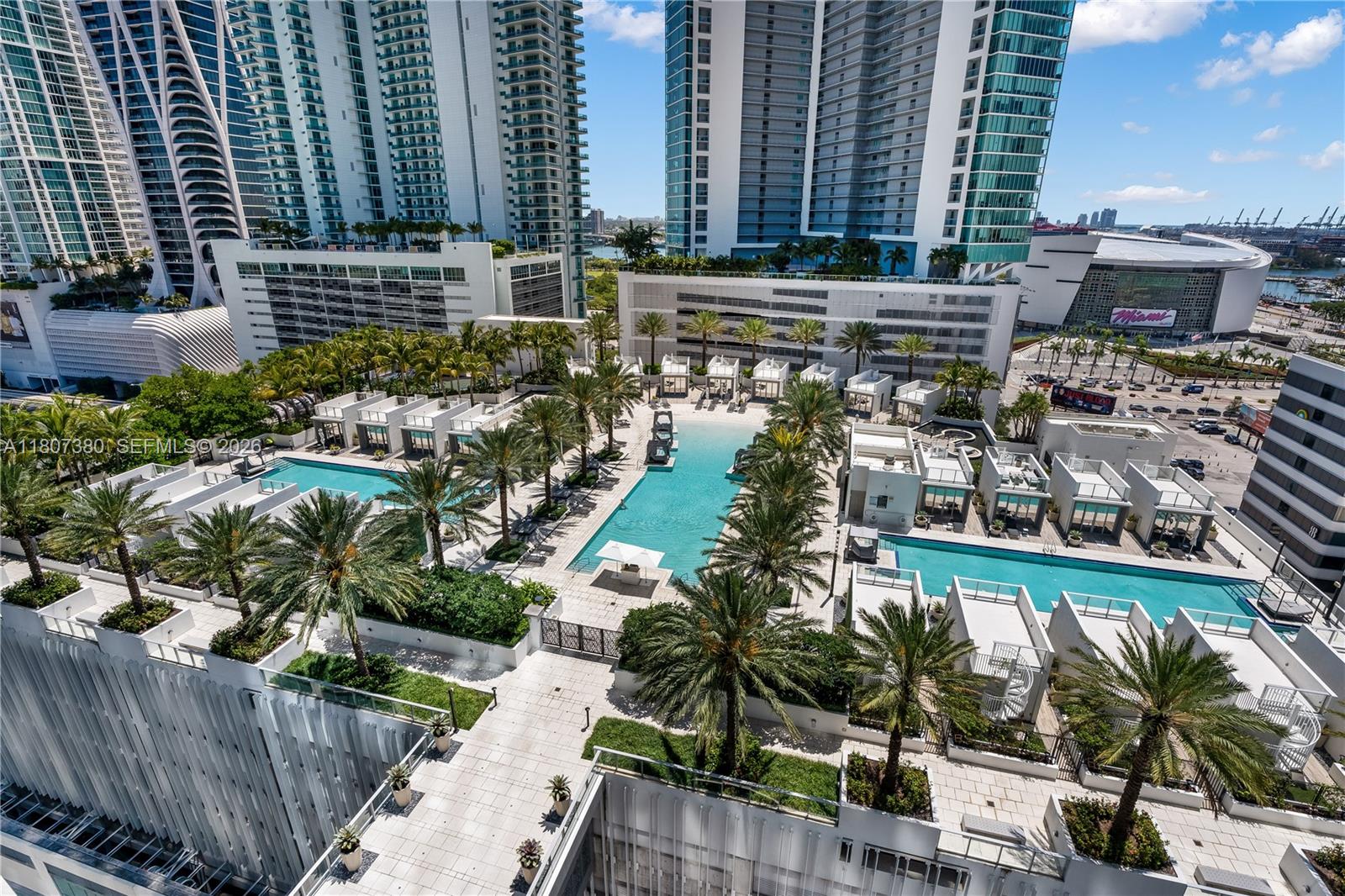 PARAMOUNT MIAMI WORLDCENT - Residential
