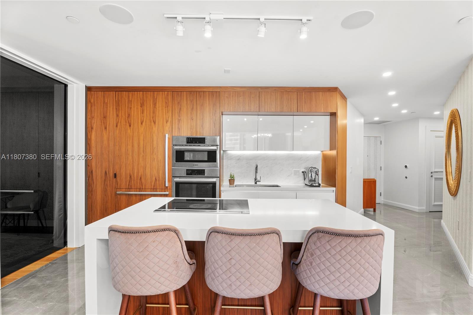 PARAMOUNT MIAMI WORLDCENT - Residential