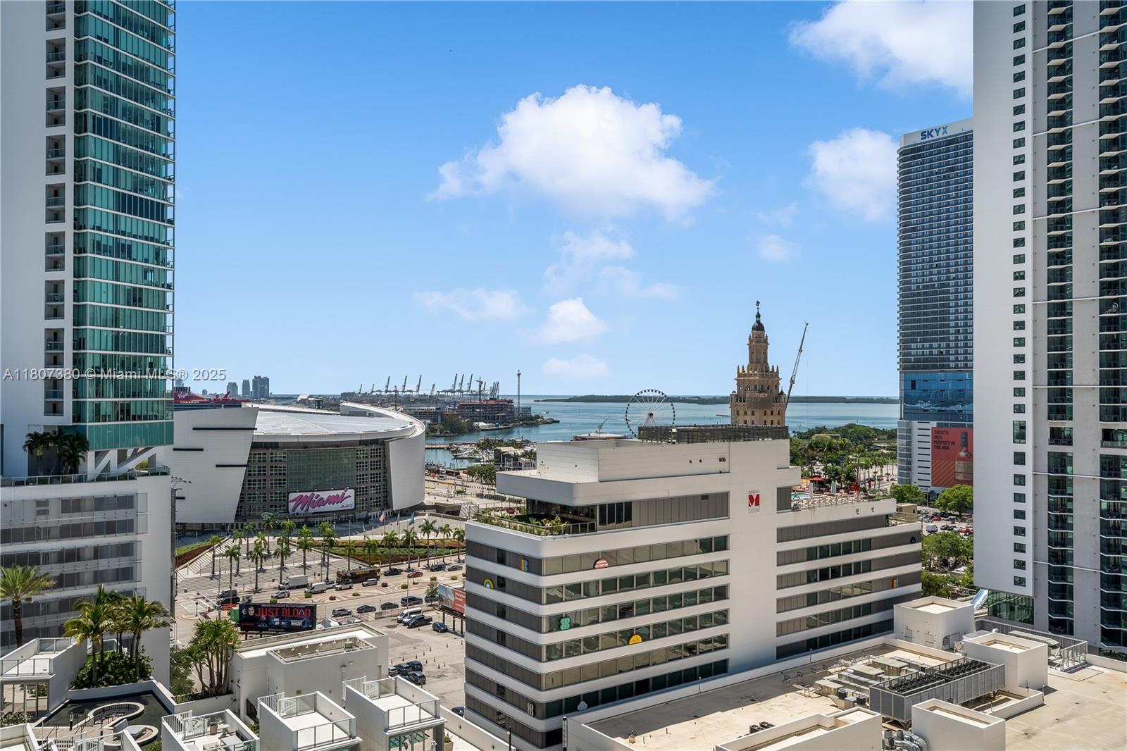 PARAMOUNT MIAMI WORLDCENT - Residential