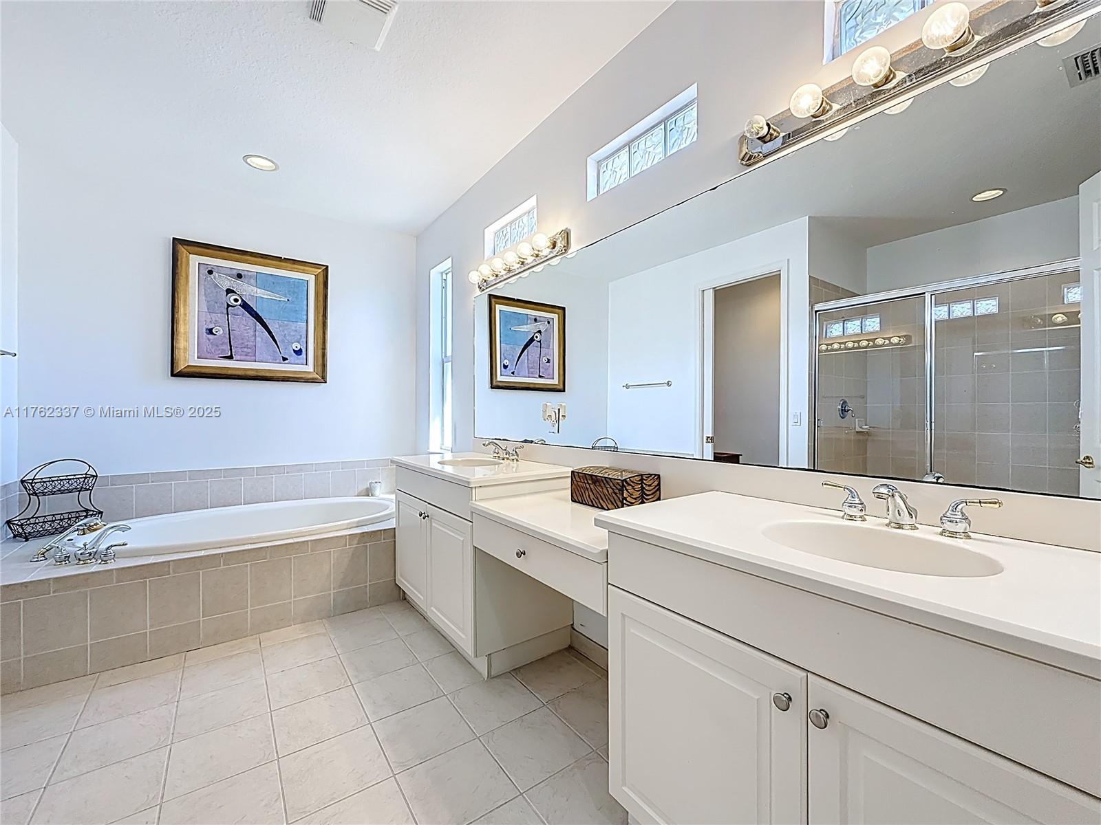 FOURTH  REPLAT OF PORTOFI - Residential