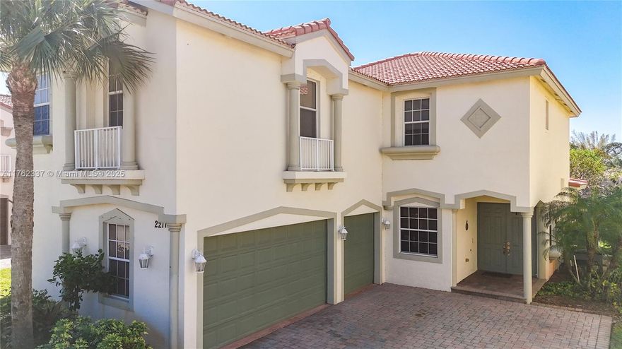 This stunning home is a true gem, nestled in the gated community of Newport Isles. It features two stories, five
bedrooms, four bathrooms, and a three-car garage. The community boasts a manned guard gate, clubhouse,
fitness center, resort-style pool, tennis and basketball courts, and playgrounds. It is conveniently located with easy
access to I-95, the Turnpike, and nearby shopping malls.