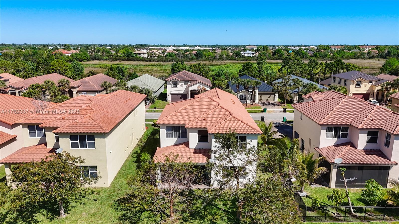 FOURTH  REPLAT OF PORTOFI - Residential