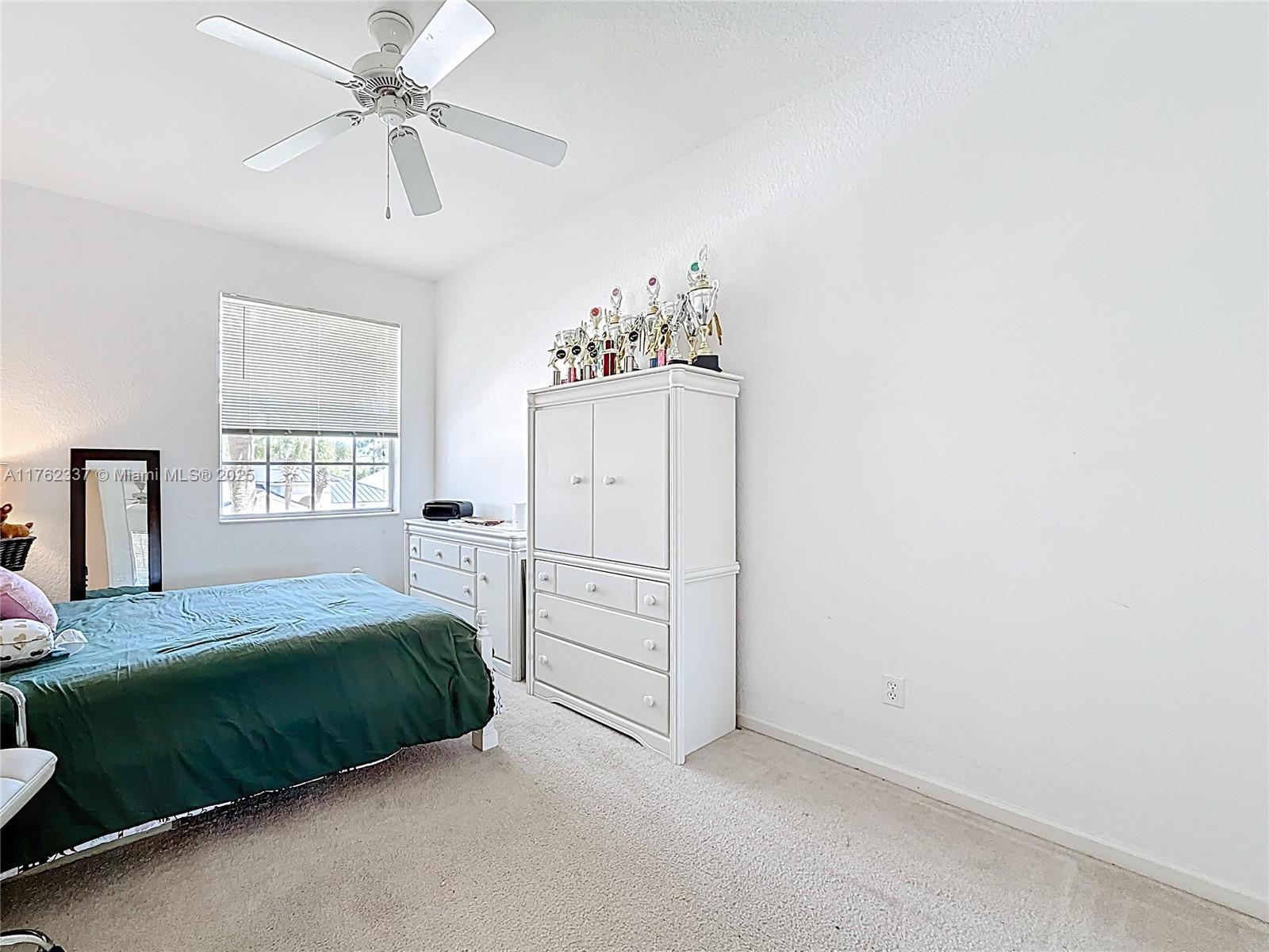 FOURTH  REPLAT OF PORTOFI - Residential