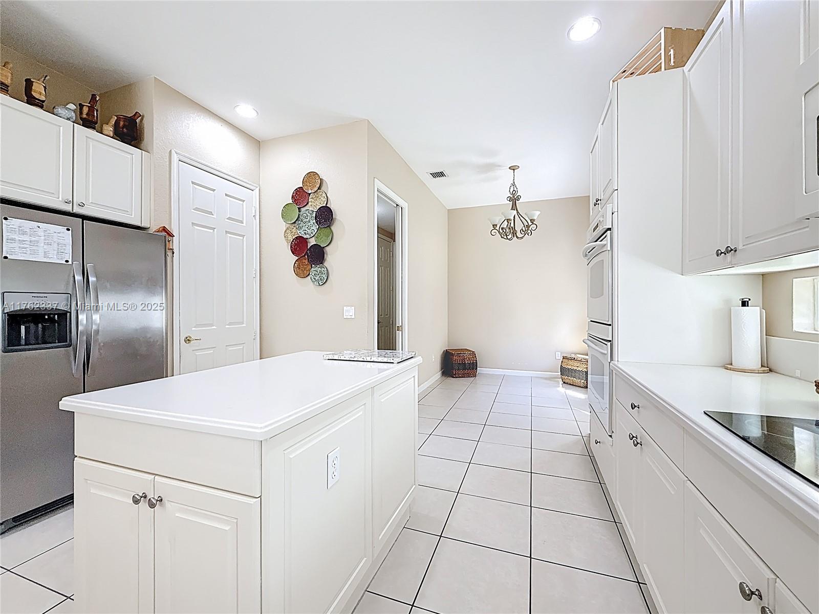 FOURTH  REPLAT OF PORTOFI - Residential