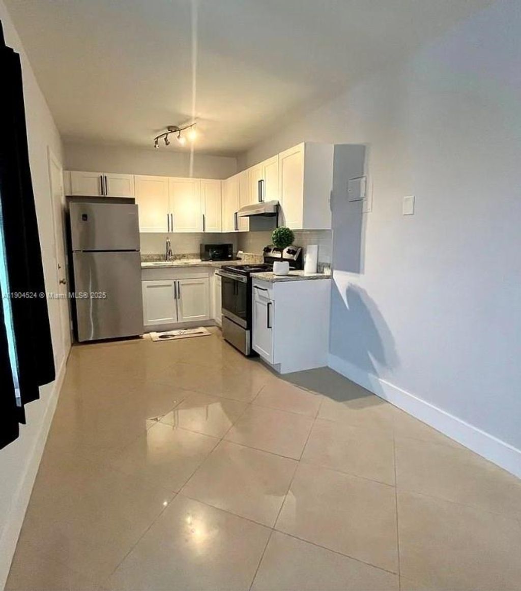 Photo of 1824 Monroe St #8, Hollywood, FL 33020 (MLS # A11904524)