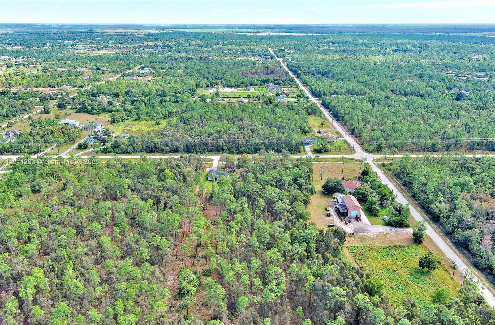 GOLDEN GATE EST - Land