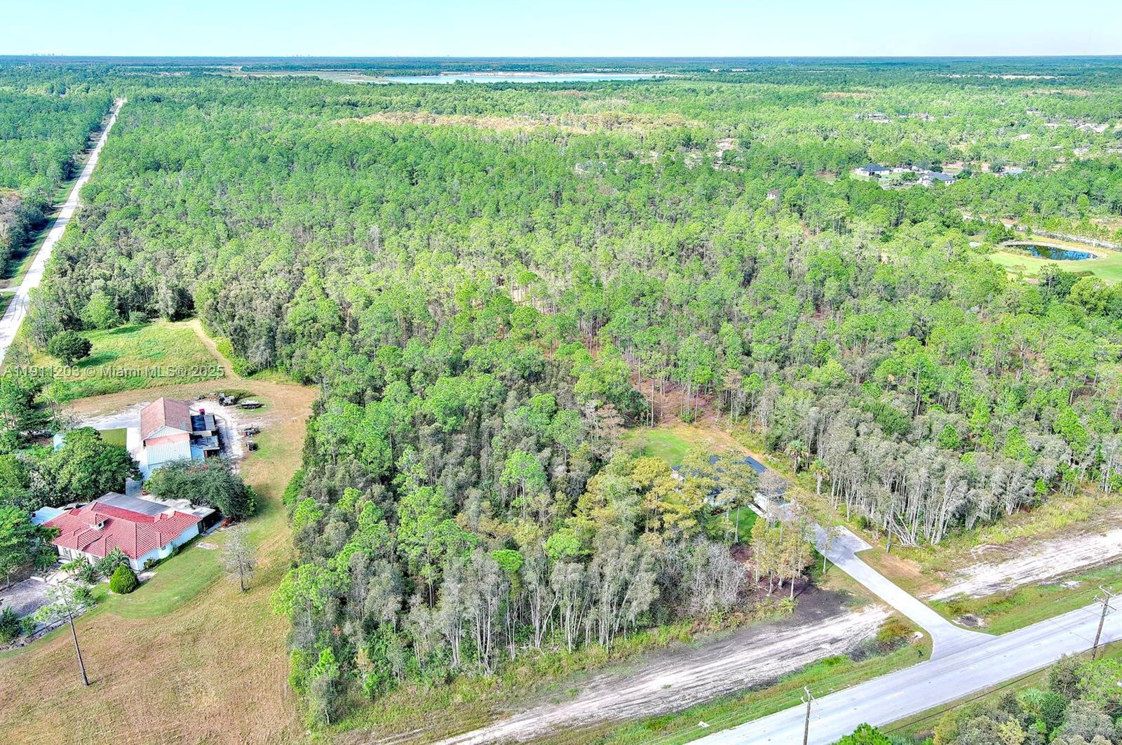 GOLDEN GATE EST - Land