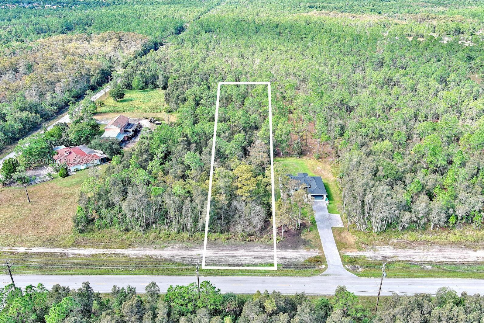 GOLDEN GATE EST - Land