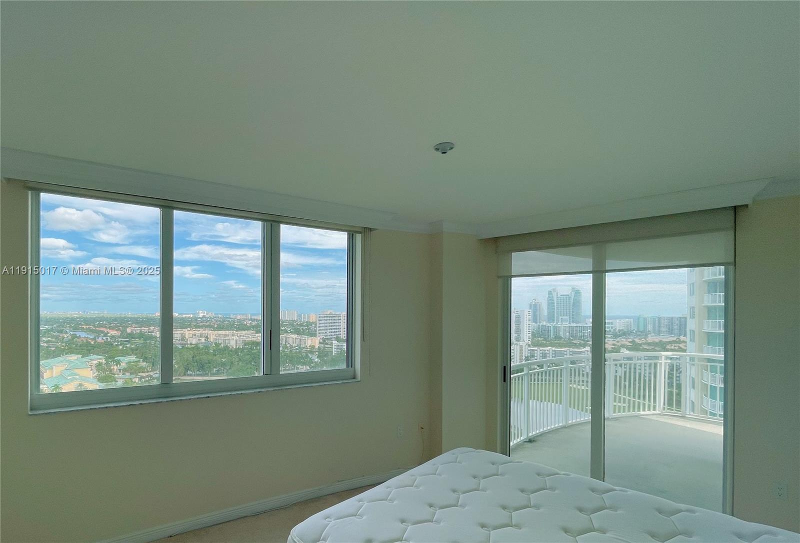DUO CONDOMINIUM WEST - Residential Lease