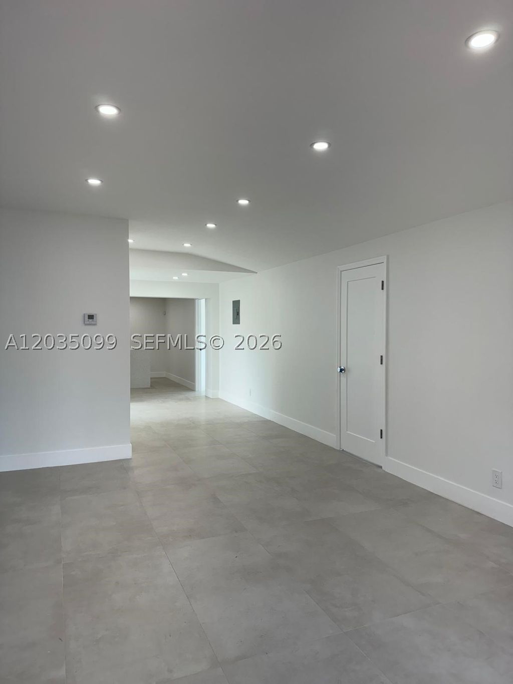 Photo of 4028 SW 49th Ct, Dania Beach, FL 33314 (MLS # A12035099)