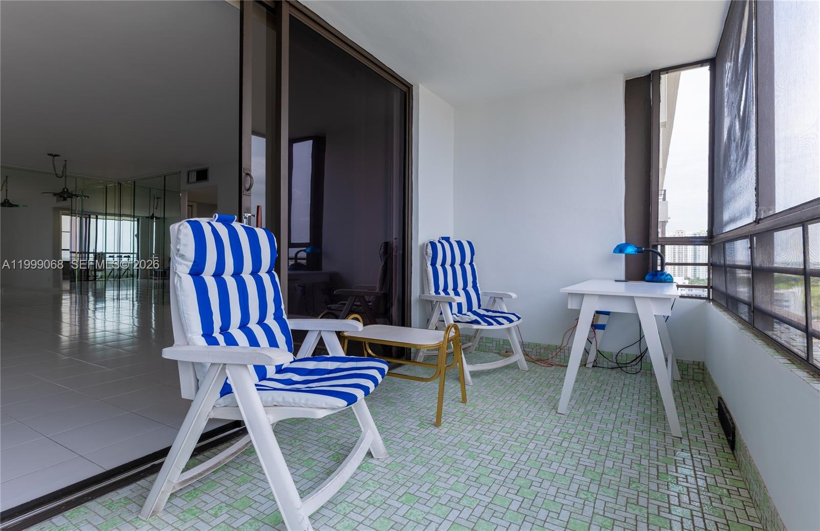 OLYMPUS CONDO PH A - Residential Lease