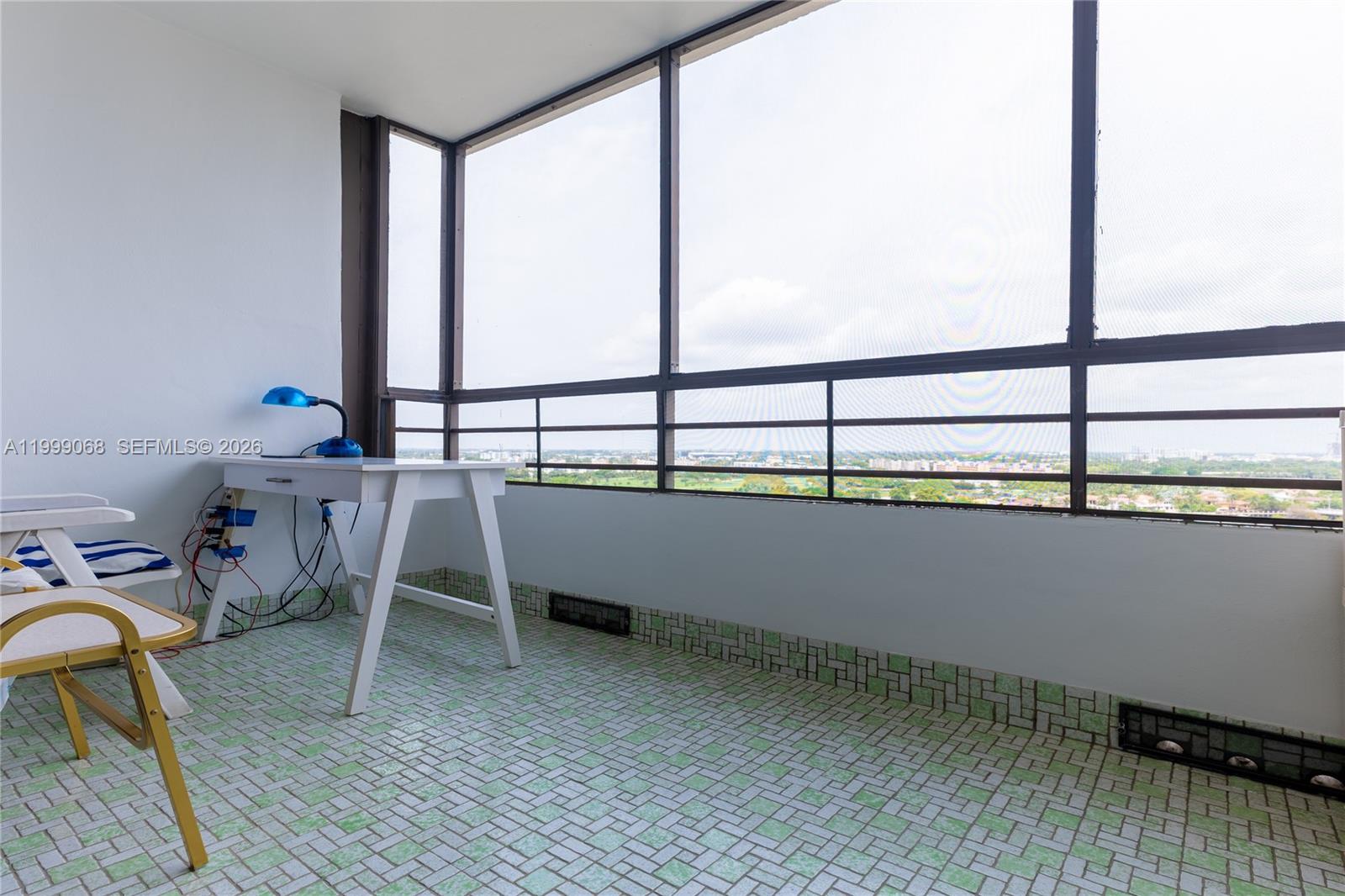 OLYMPUS CONDO PH A - Residential Lease