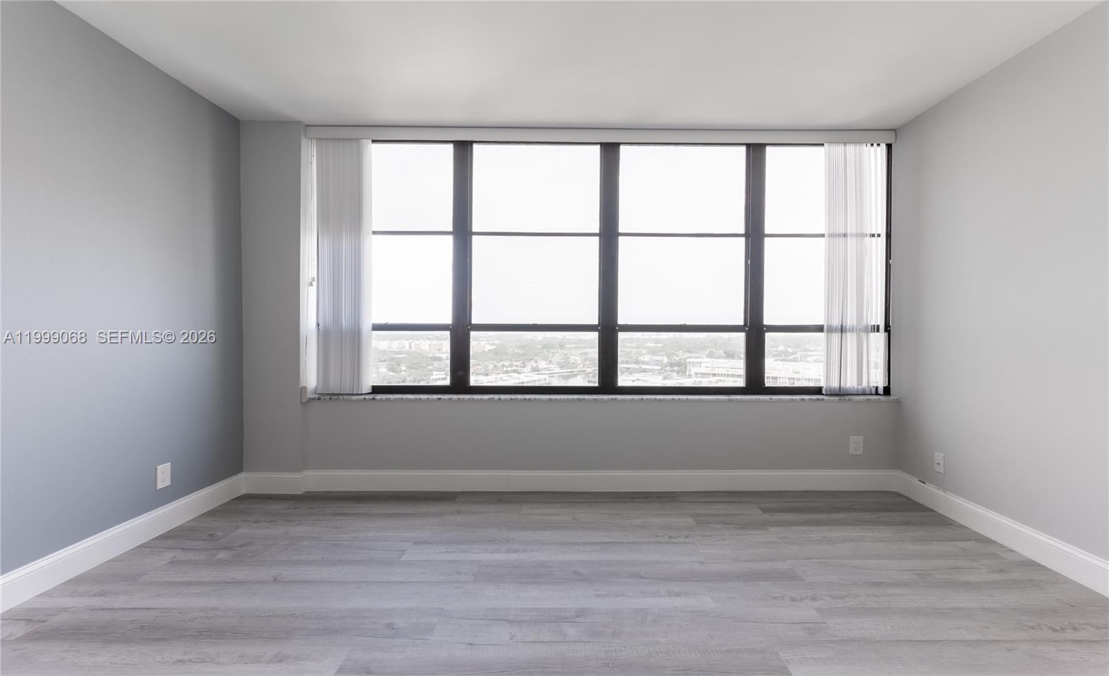 OLYMPUS CONDO PH A - Residential Lease