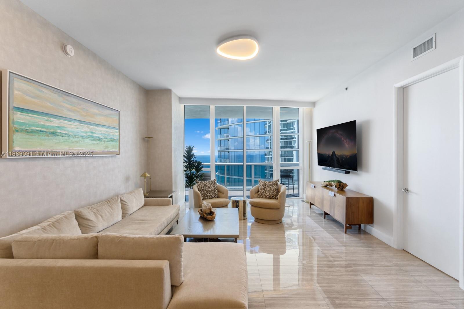 TDR TOWER III CONDO - Residential