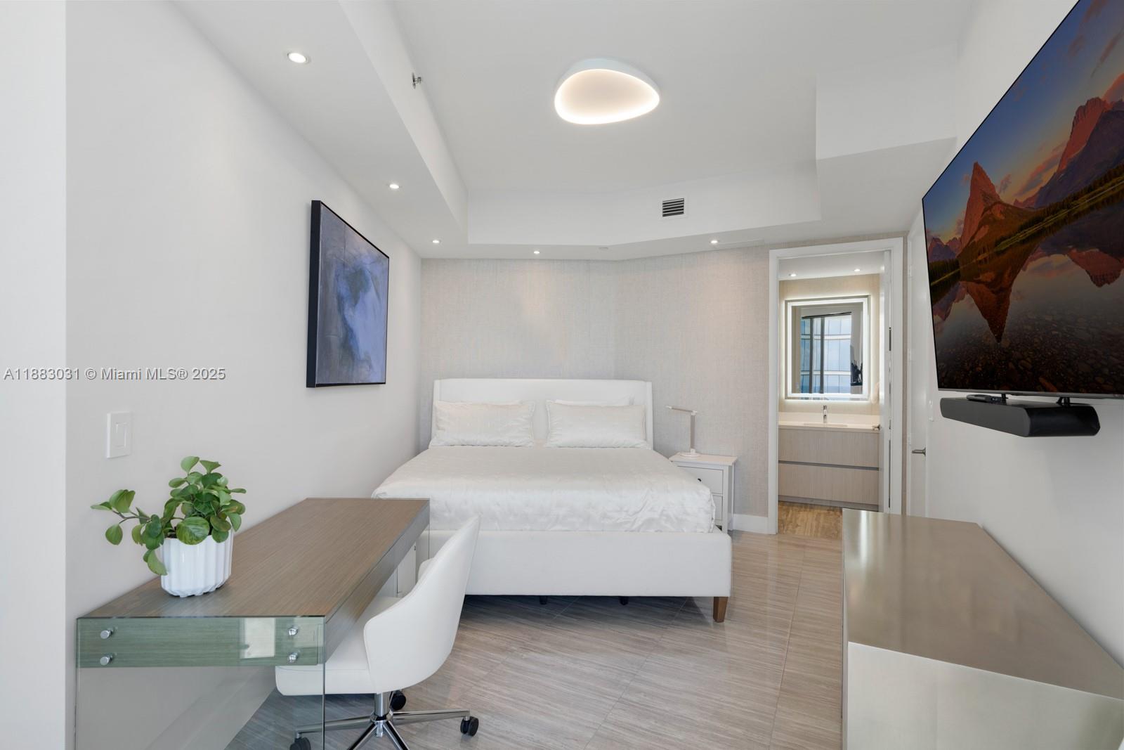 TDR TOWER III CONDO - Residential
