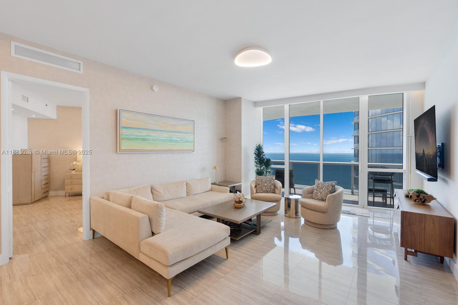 TDR TOWER III CONDO - Residential