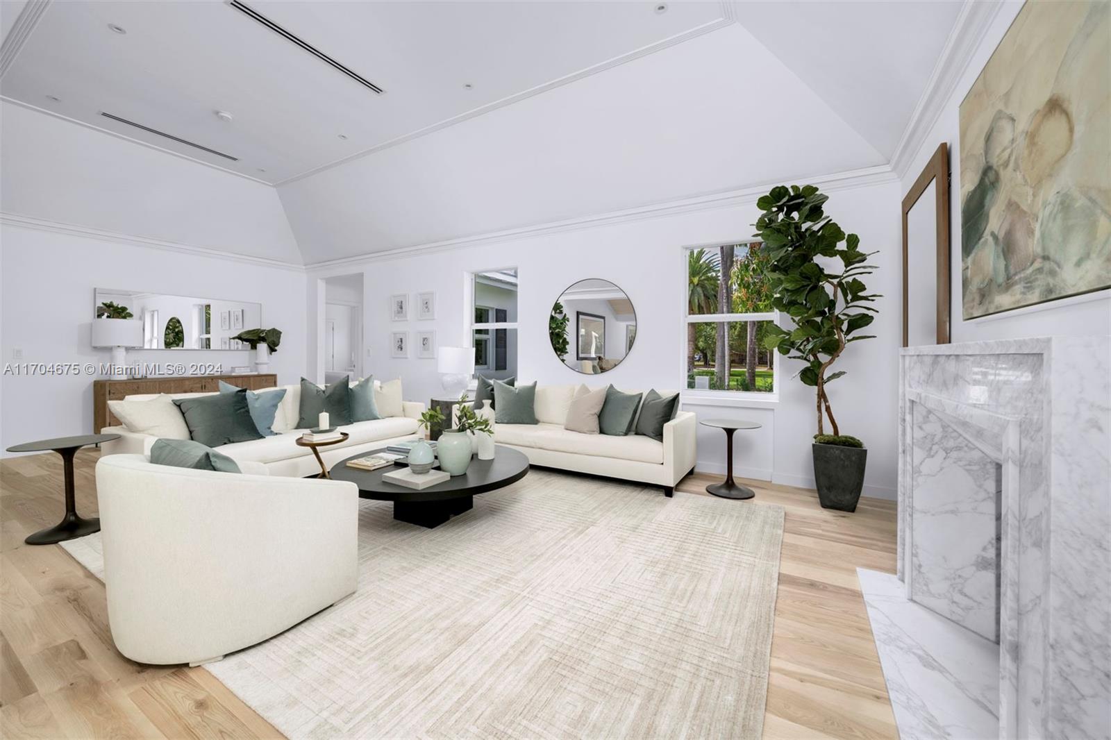 SUNSET ISLANDS-ISLAND NO - Residential