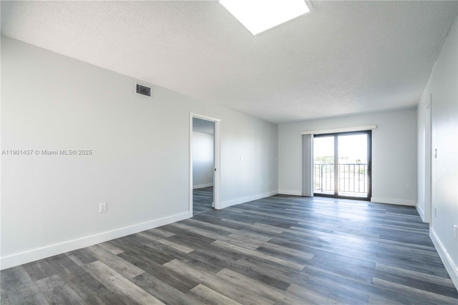 6960 Rue Vendome 503