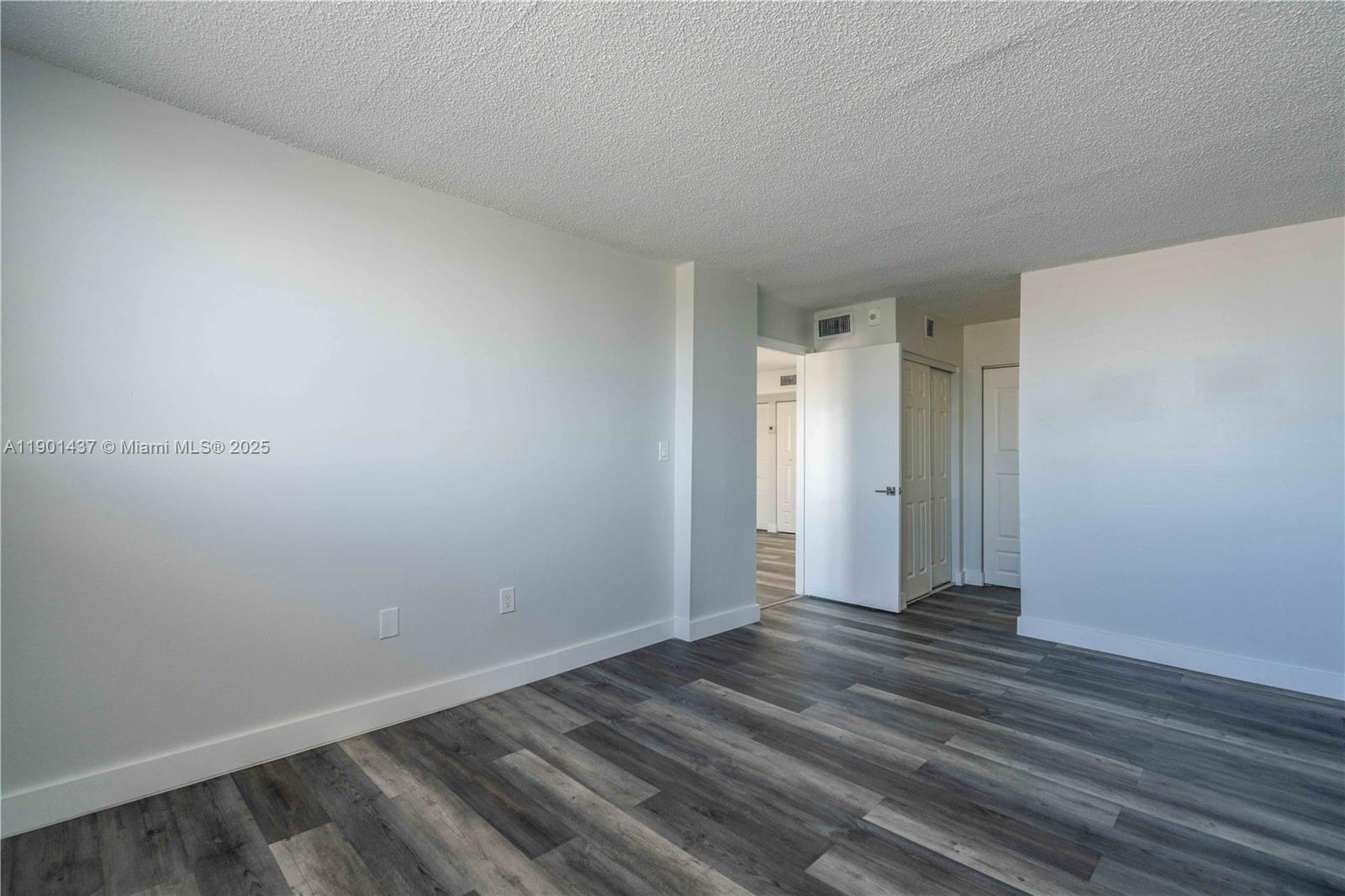 OCEANSIDE SEC ISLE OF NOR - Residential Lease