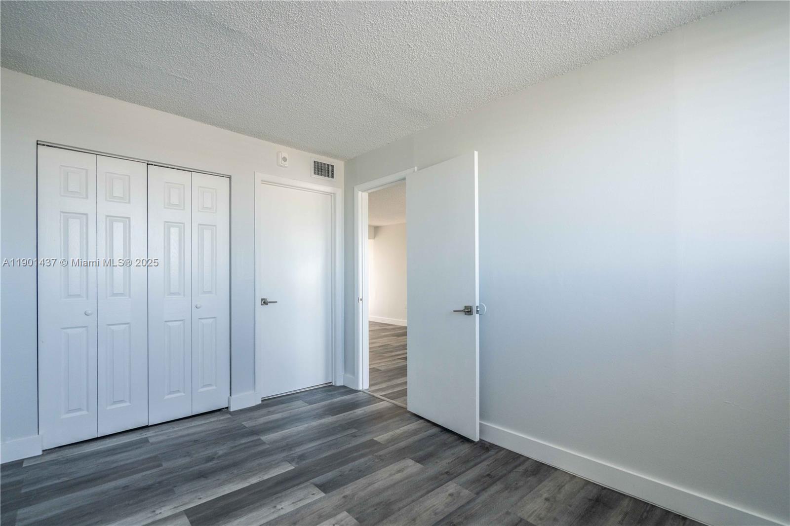 OCEANSIDE SEC ISLE OF NOR - Residential Lease