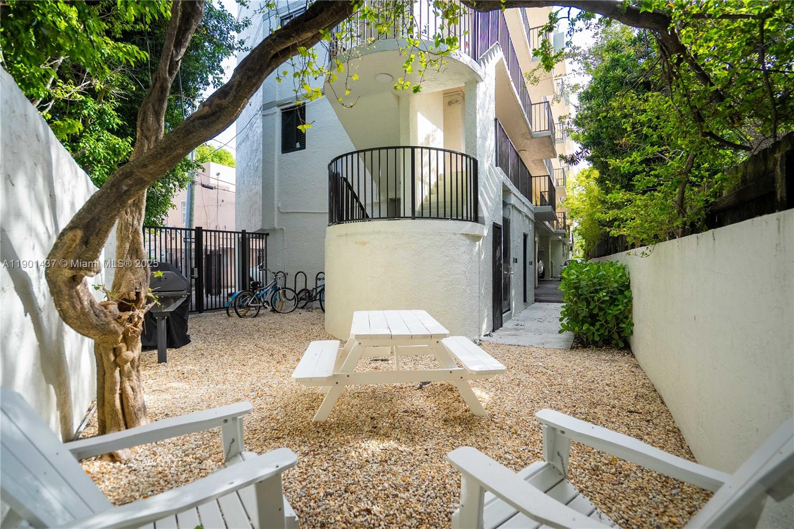 OCEANSIDE SEC ISLE OF NOR - Residential Lease