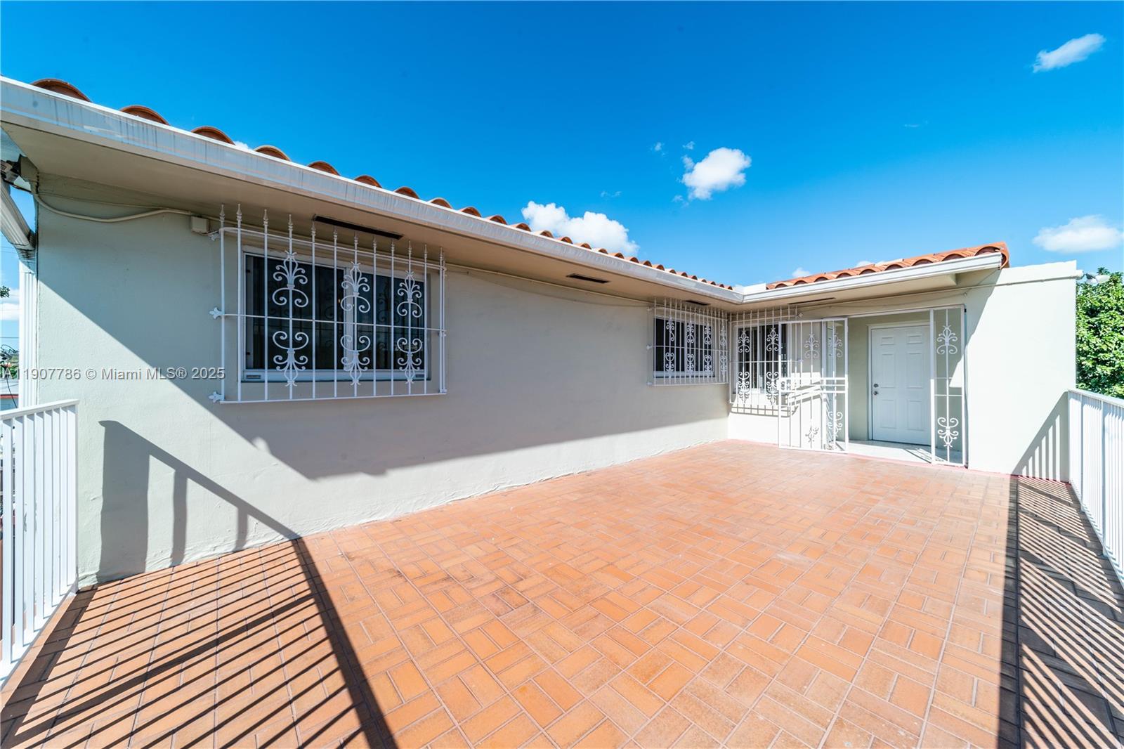 TWELFTH ST HEIGHTS - Residential Lease