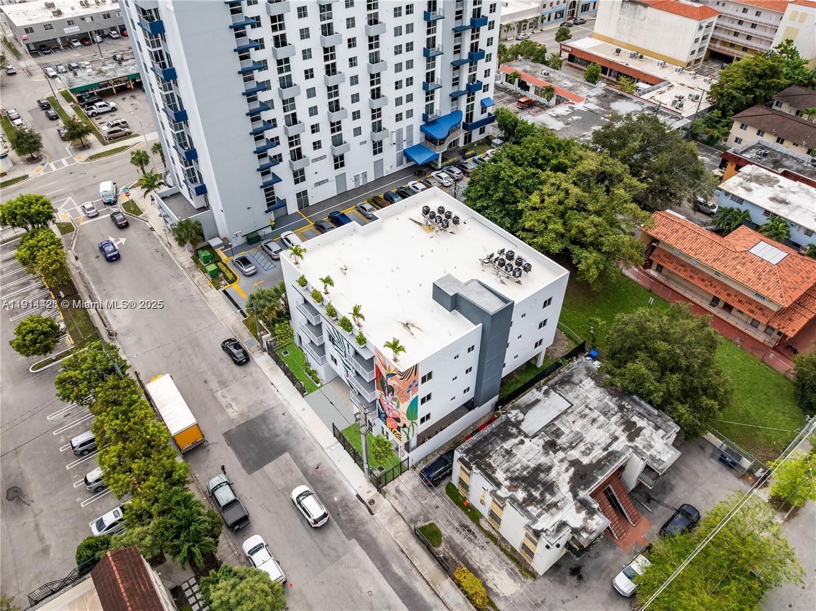 LAWRENCE ESTATE LAND CO - Residential