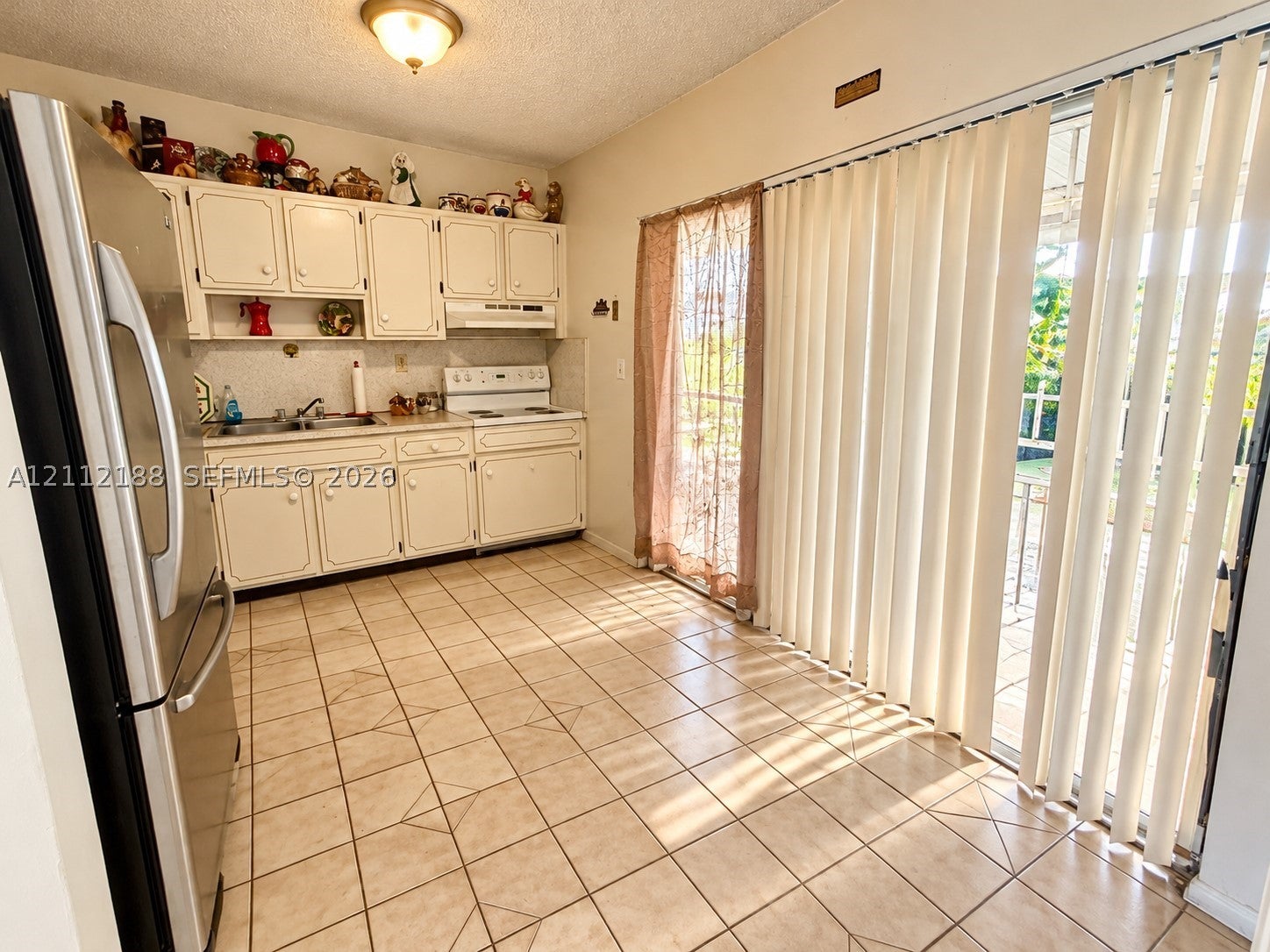 2445 SW 19th St
