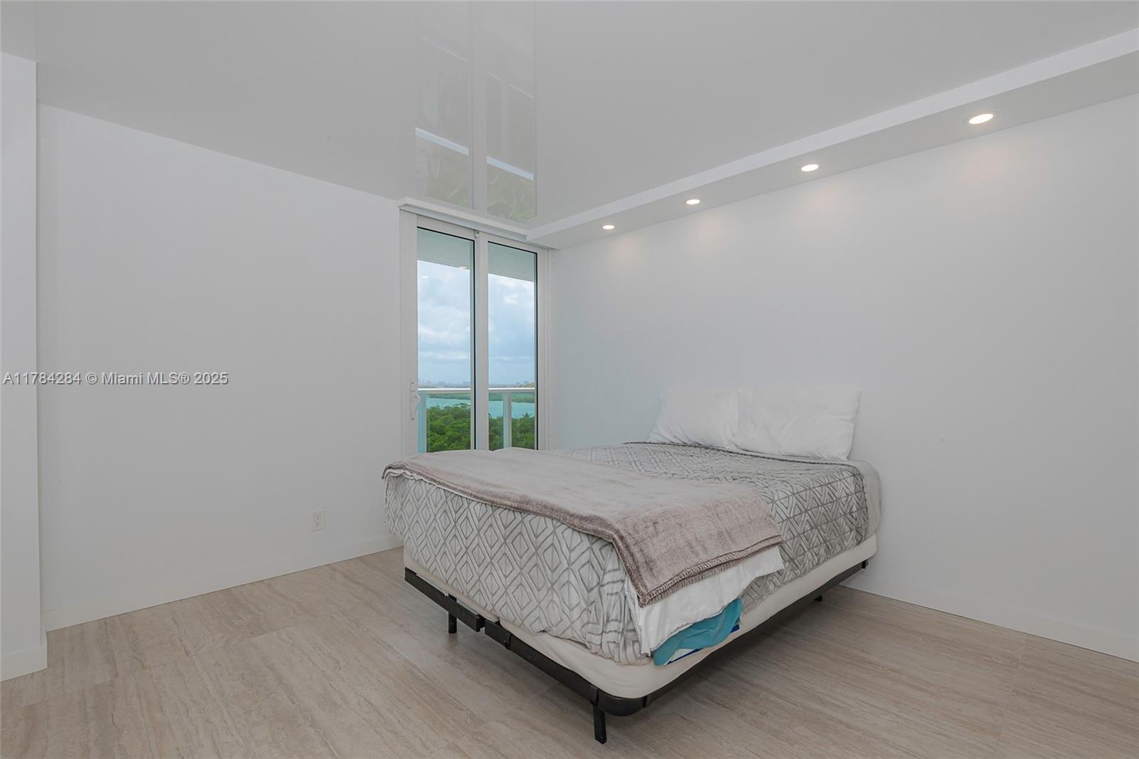 ARLEN HOUSE EAST CONDO - Residential Lease