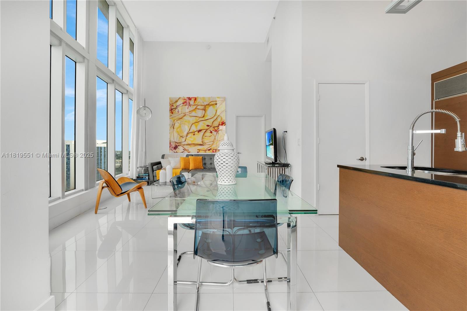 485 Brickell Ave 4004