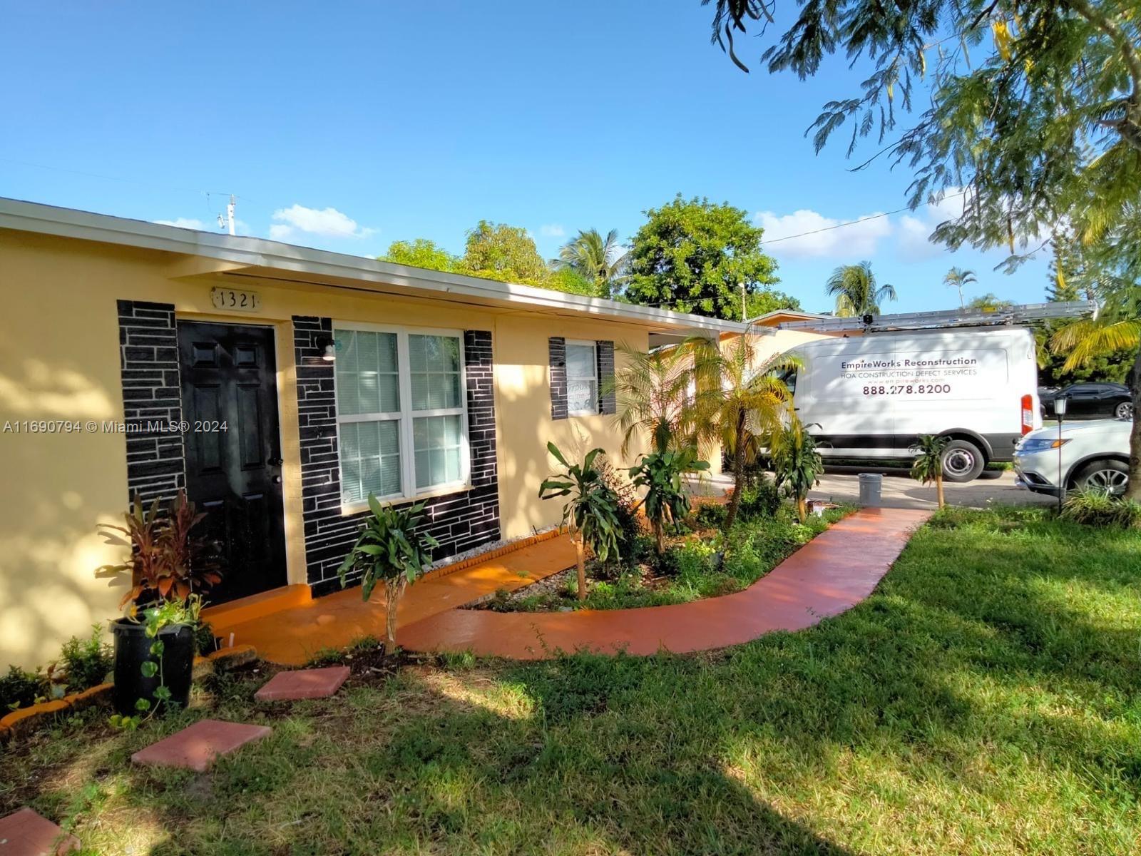 Looking for a convenient and affordable place to live in Lauderhill? Check out our efficiency unit for rent! Perfect for singles or couples, this cozy space offers easy access to nearby shops, public transportation, and essential services. Don’t miss out on a great opportunity for comfortable living in Lauderhill!
-$150 application fee
-Background check & employment verification required
-No credit check
Contact us today for more details and to schedule a viewing!