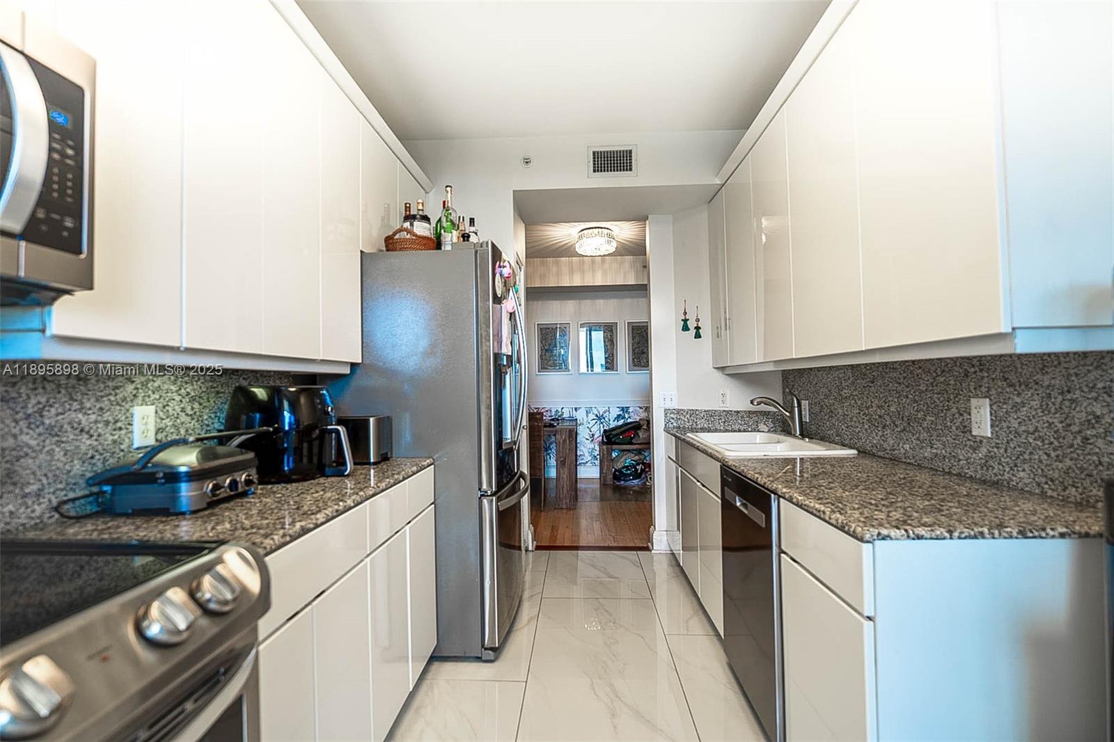 ONE TEQUESTA POINT CONDO - Residential