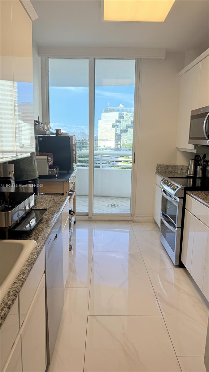 ONE TEQUESTA POINT CONDO - Residential
