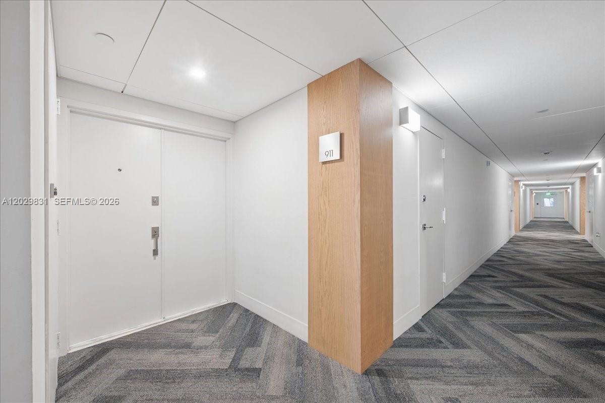 199 Ocean Lane Dr 911